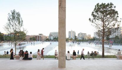 La plaça de Skanderberg, a Tirana.