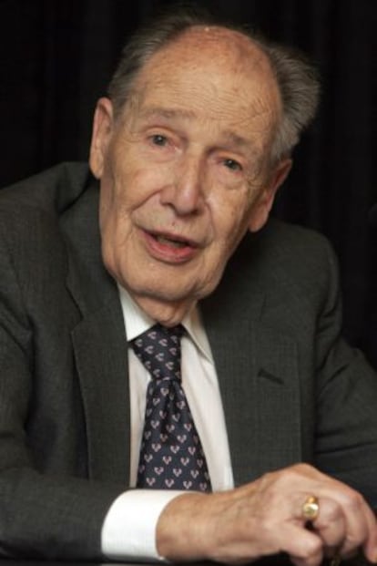 Juan Jos&eacute; Linz, especialista en sociolog&iacute;a pol&iacute;tica, en 2004. 