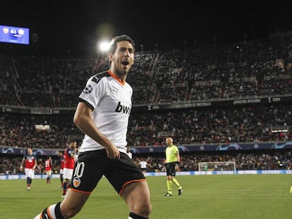 Dani Parejo, durante un partido de Champions la pasada temporada.