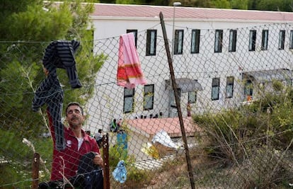 Centro de Internamiento de Extranjeros de Lampedusa.