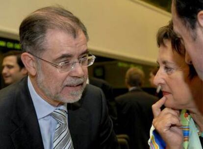 El ministro de Justicia, Mariano Fernández Bermejo  y la ministra alemana de Justicia, Brigitte Zypries.