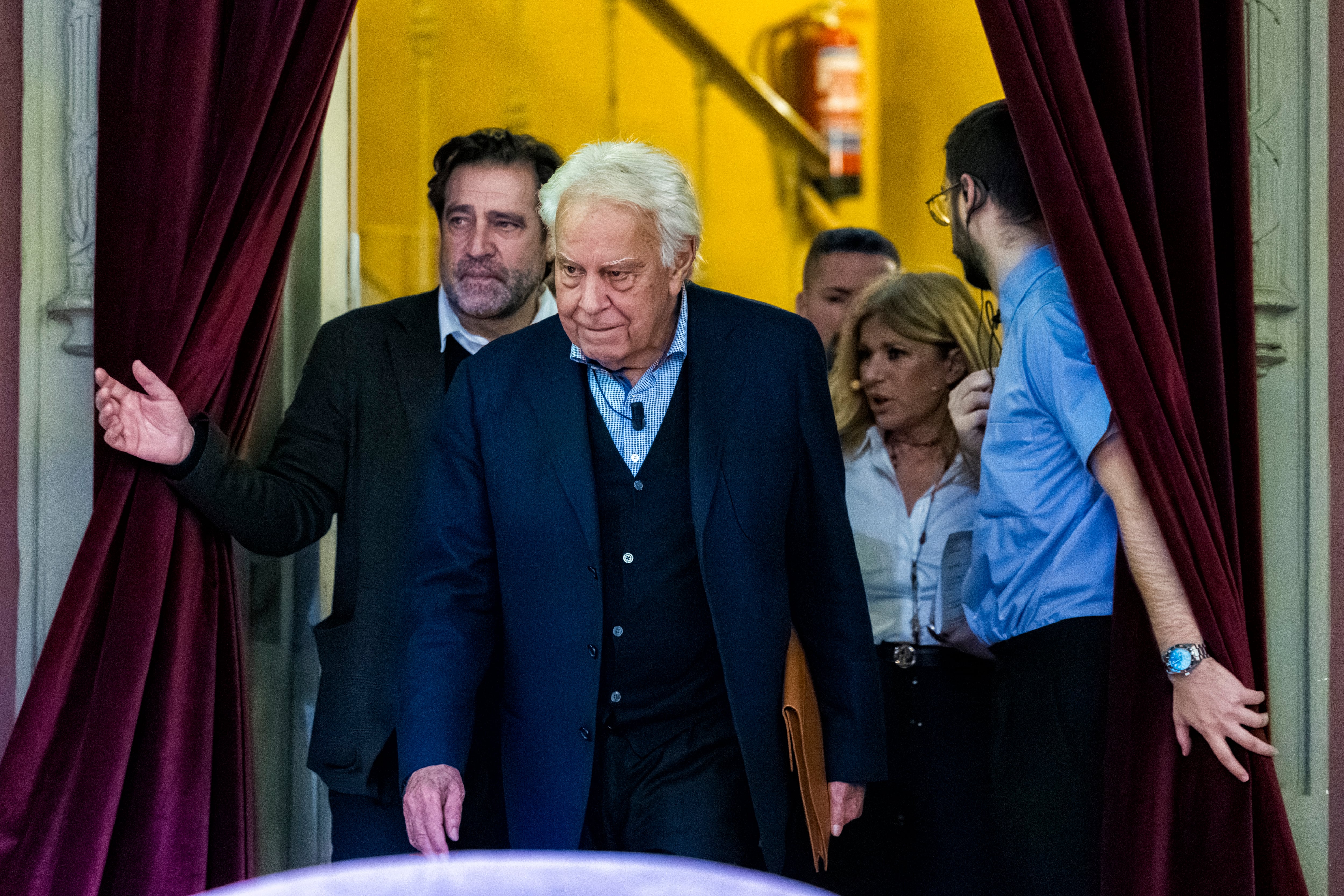 De un viejo militante a Felipe González, con todo mi respeto y aprecio