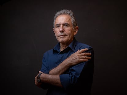 El chileno Ricardo Brodsky, director del museo Benjamín Vicuña Mackenna, retratado en Santiago de Chile el 28 de octubre.
