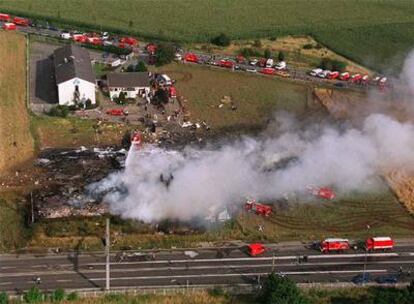 Fotografía de archivo del accidente del Concorde donde murieron 113 personas el pasado 25 de julio de 2000.