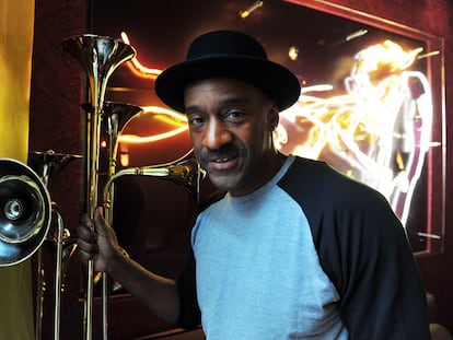 Marcus Miller en el Idol Hotel de Par&iacute;s.