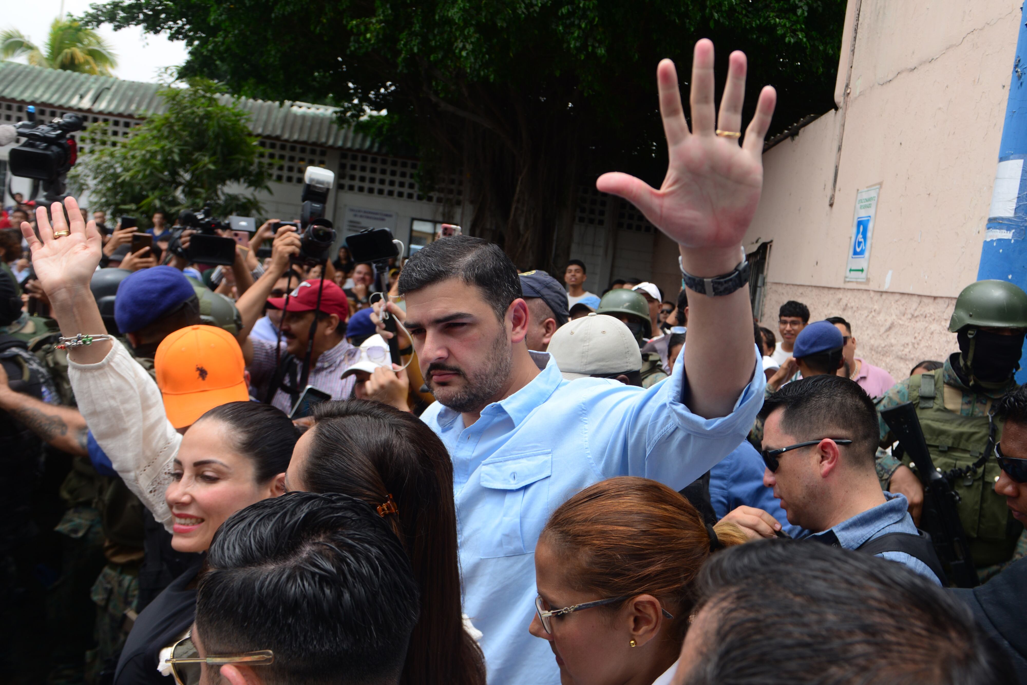 Detenido el alcalde de Guayaquil en medio de un clima político asfixiante