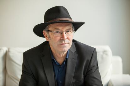 El escritor Mike McCormack, en Bellagio (Italia) en 2018.