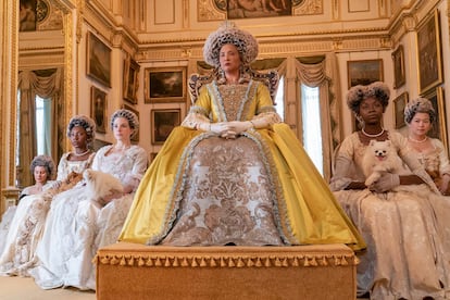 Golda Rosheuvel interpreta a la reina Carlota en 'Los Bridgerton'. Hace años que los historiadores especulan con la posibilidad de que la monarca fuese negra.