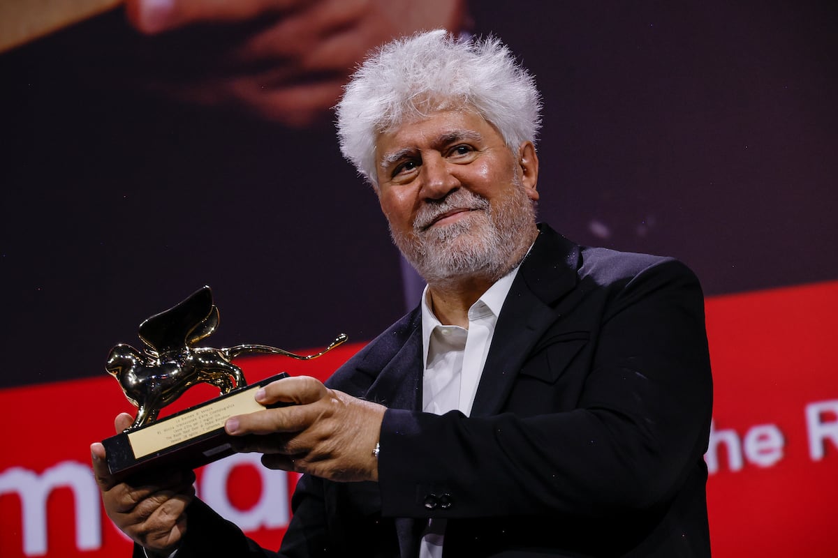 Pedro Almodóvar triunfa con el León de Oro del festival de Venecia por ‘La habitación de al lado’ | Cultura – Technologist