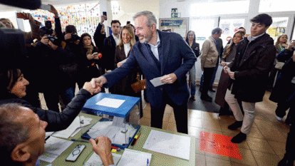 La jornada de las elecciones en Aragón, en imágenes  
