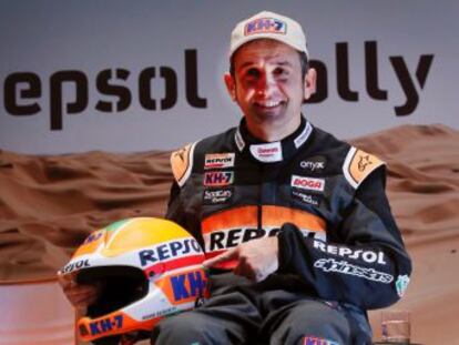 Tras la prueba del 2017, el piloto vuelve al Dakar pese a su paraplejia para correr con los mejores, aunque tenga que hacerlo todo con las manos