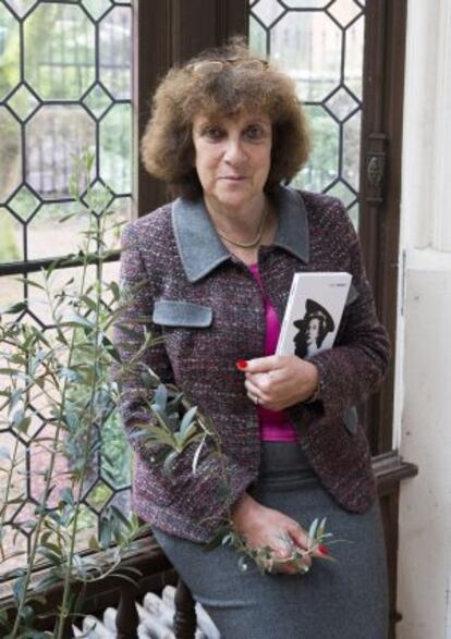Anne Morelli autora de Fabiola, un peón en el tablero de ajedrez de Franco.