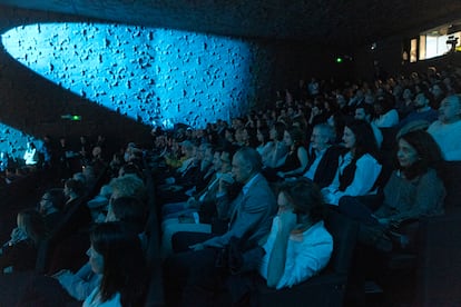 Público asistente en el Auditorio del CaixaForum Madrid durante el evento. 