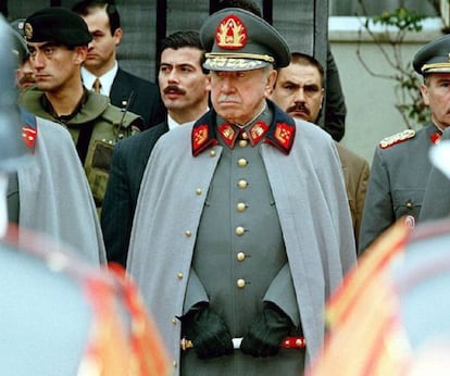 El dictador chileno Augusto Pinochet en 1997, un año antes de su detención en Londres. 