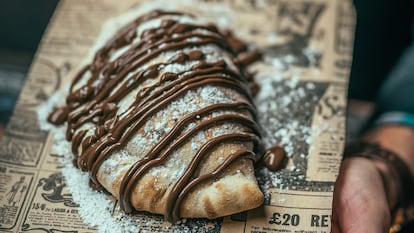 Los mejores restaurantes italianos de Madrid: calzone de nutella