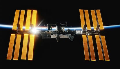 ISS en el espacio