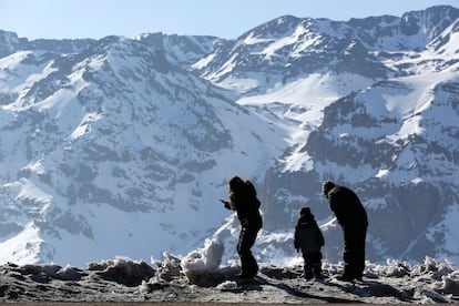 centro de esquí en la temporada de nieve en Chile