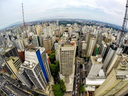 Vista a&eacute;rea da Avenida Paulista.