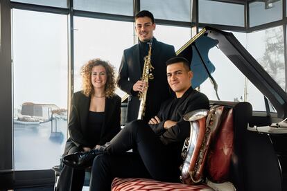 Fotografía del Trío Mayrit: María Luisa Quintas, Carlos Ordóñez y Álvaro Arias.