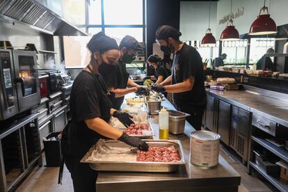 Cocina del restaurante Lakasa.