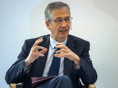 El gobernador del Banco de España, Pablo Hernández de Cos, durante un acto el 25 de abril.