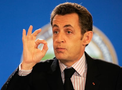 El presidente de Francia, Nicolas Sarkozy, recibe una nueva carta amenazante.