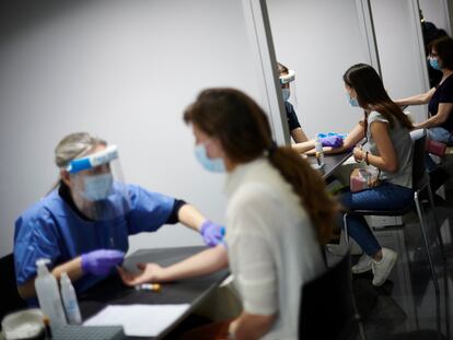 Healthcare workers being tested for coronavirus in Pamplona on Tuesday.