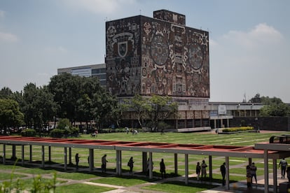 El edificio de rectoría en la Ciudad Universitaria de la UNAM.