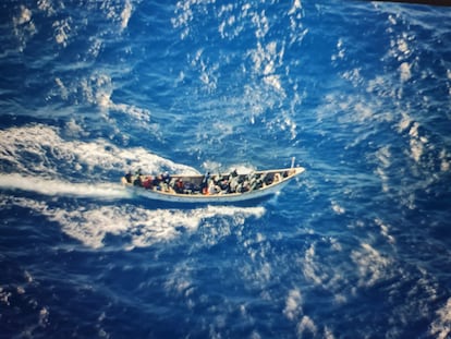 A canoe with 53 sub-Saharan migrants, 200 kilometers south of Gran Canaria, Spain, on Wednesday.