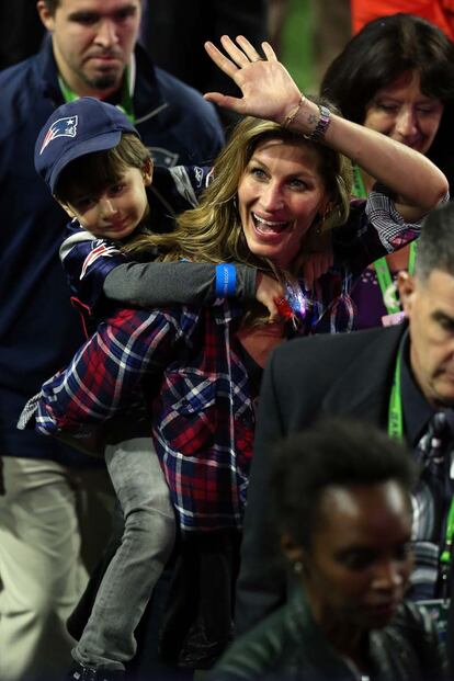 Gisele animó a los Patriots durante todo el partido.