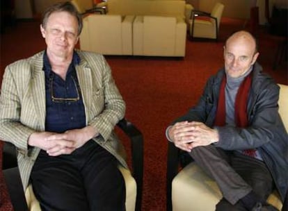 Joe Boyd, a la izquierda, y Mario Pacheco, ayer en Gijón.