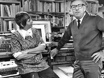 Ray Bradbury con su mujer Maggie.