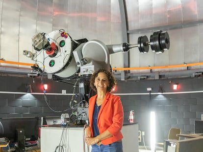 Spanish astronomer Noemí Pinilla-Alonso at Central Florida University’s Robinson Observatory.