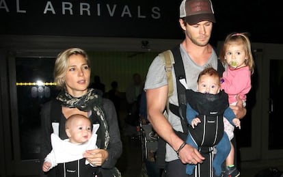 Elsa Pataky y Chris Hemsworth, junto a sus tres hijos.