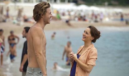 Luke Bracey y la actriz Leighton Meester, en el rodaje de 'monte Carlos' (2011).