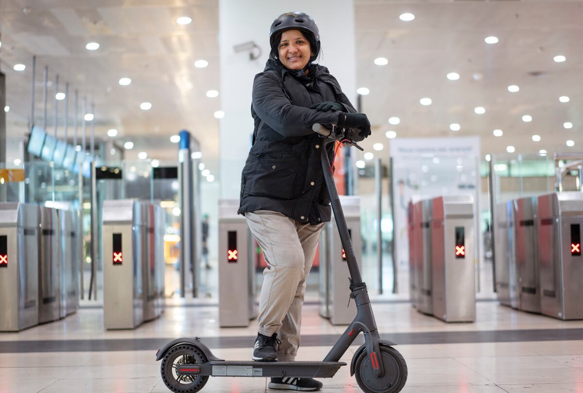 Usuarios ante el veto de los patinetes en el transporte público en ...