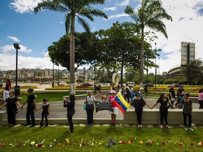 Venezolanos congregados en Caracas contra la inseguridad