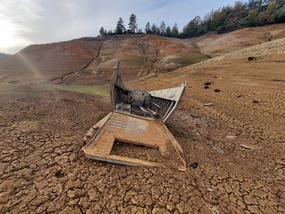 Bote Higgins: El Servicio Forestal de EE UU informó del hallazgo de un bote de la Segunda Guerra Mundial hundido en el lago Shasta, al norte de California