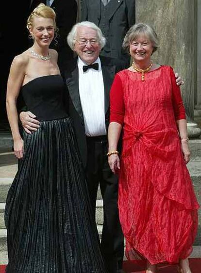 Wolfgang Wagner, con su esposa Gudrun y su hija Katharina.