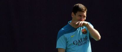 Messi en el entrenamiento antes de viajar a Granada. 