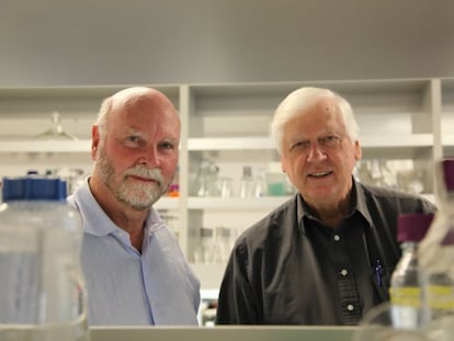 Craig Venter, a la izquierda, y Hamilton Smith.