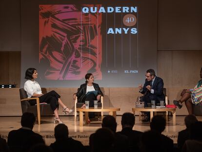 La directora d'EL PAIS, Pepa Bueno, la directora del Macba, Elvira Dyangani, el del Liceu, Valentí Oviedo, i la del CCCB, Judit Carrera.