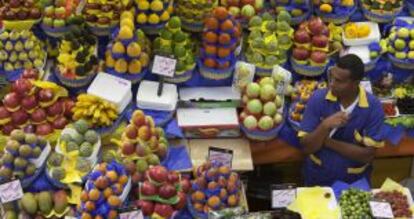 Vendedor de frutas do Mercado Municipal de São Paulo.