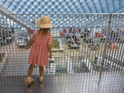 Los vidrios sujetos a una trama en diamante de la biblioteca de Seattle, proyectada por el holandés Rem Koolhaas.