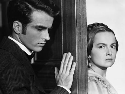 Montgomery Clift y Olivia de Havilland en 'La heredera' (1949).