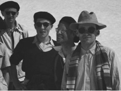 Algunos de los miembros fundadores del colectivo Bourbaki; entre ellos, André Weil (con gafas graduadas).
