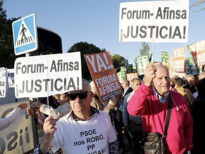 Afectados por el &#039;caso Forum&#039; a las puertas de la Audiencia Nacional este lunes