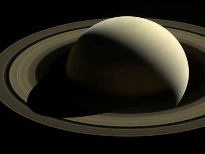 Imagen de Saturno tomada por la sonda 'Cassini' en 2016.