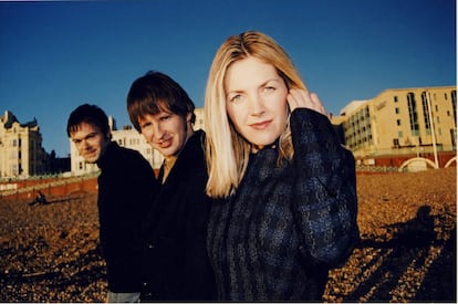 Foto promocional del grupo Saint Etienne.