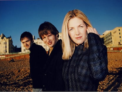 Foto promocional del grupo Saint Etienne.